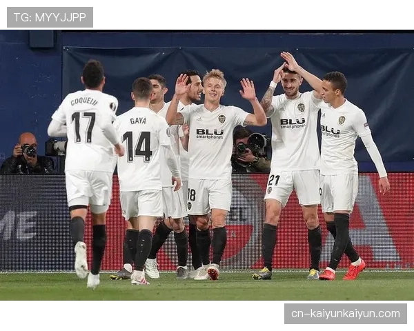 加密货币赞助降温,欧冠球队寻求新合作伙伴 加密货币赞助降温,欧冠球队寻求新合作伙伴